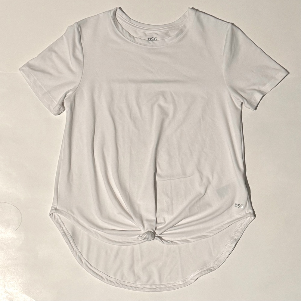 DSG Women's White Knot Front Top